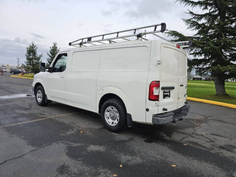 2019 Nissan NV 3500 HD SL