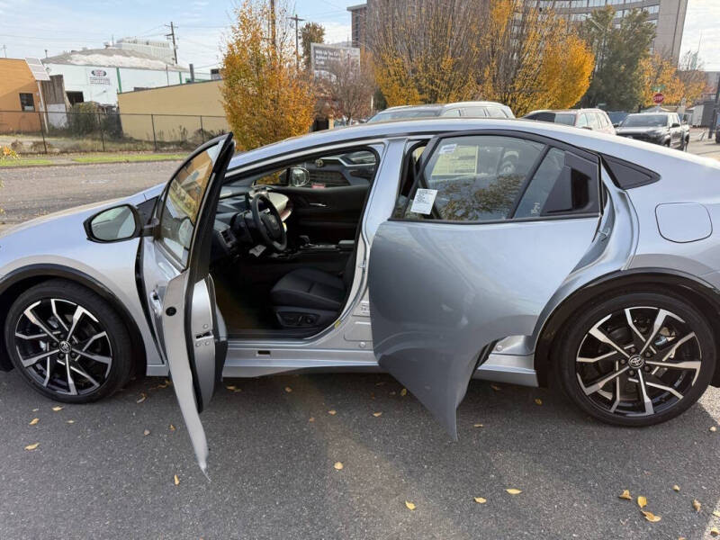 2026 Toyota Prius Plug-in Hybrid XSE