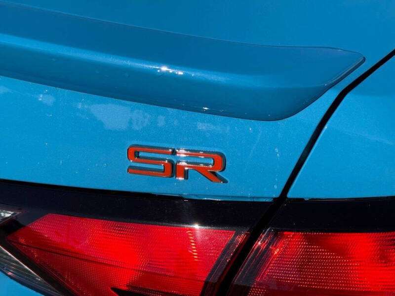 2025 Nissan Versa SR