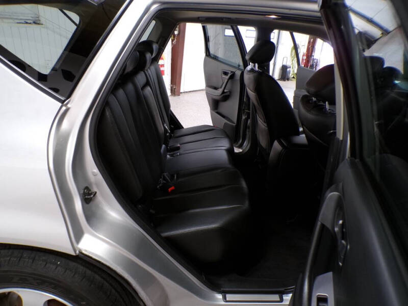 2004 Nissan Murano SL