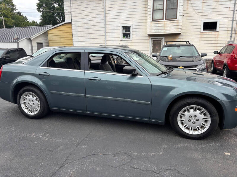 2005 Chrysler 300