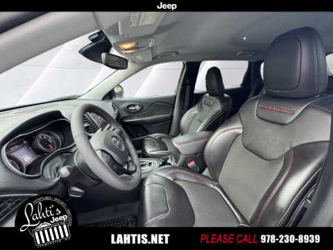 2022 Jeep Cherokee Trailhawk