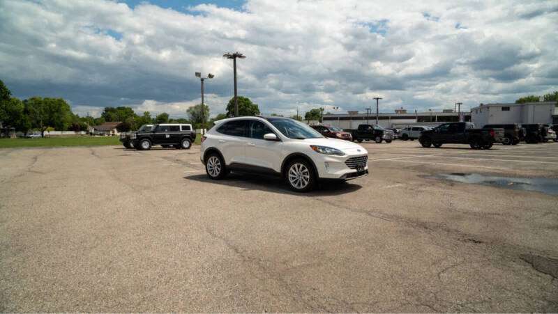 2022 Ford Escape Titanium