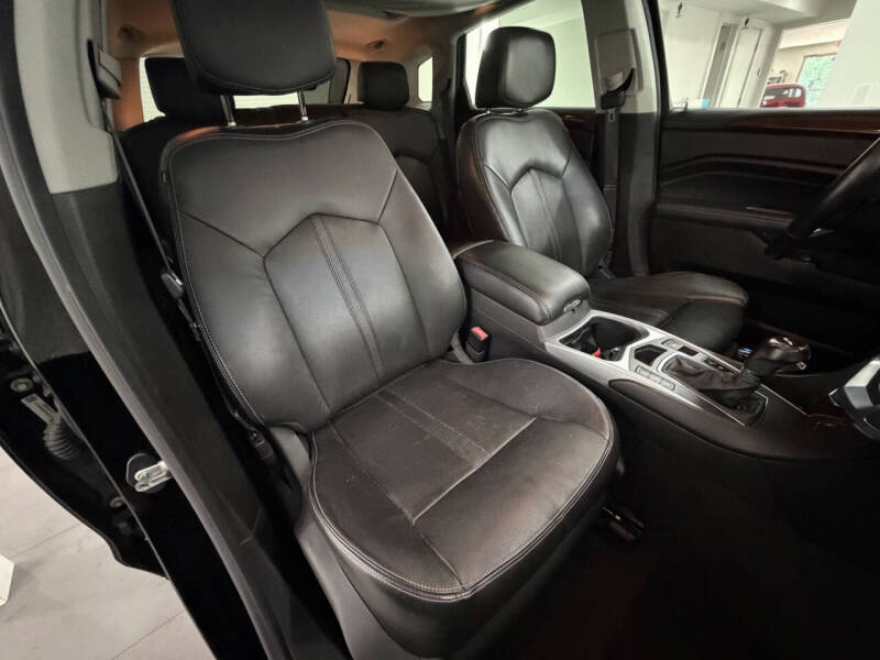 2012 Cadillac SRX Luxury Collection