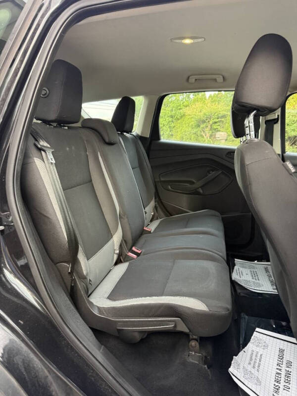 2014 Ford Escape S