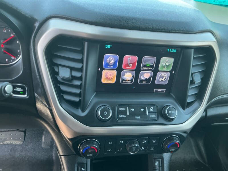 2017 GMC Acadia Denali