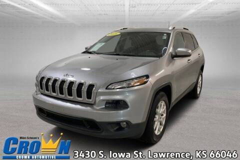 2016 Jeep Cherokee for sale at Crown Automotive of Lawrence Kansas in Lawrence KS
