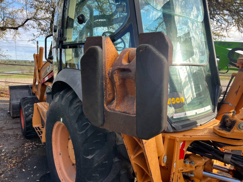 2011 Case IH  580 SUPER N
