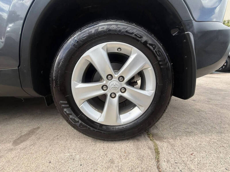 2013 Toyota RAV4 XLE