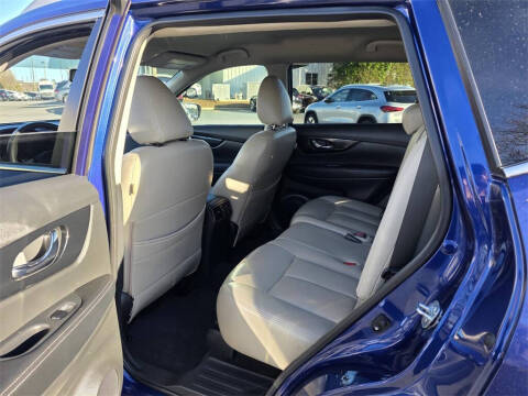 2020 Nissan Rogue SL