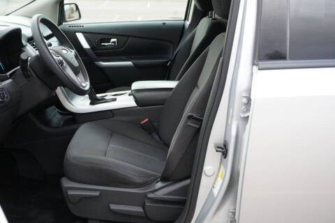 2013 Ford Edge SE