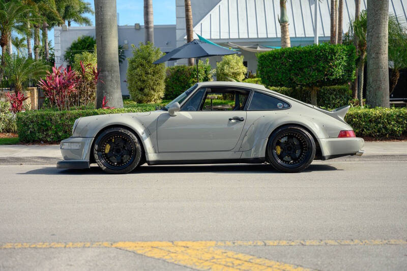 1989 Porsche 911 Carrera 4