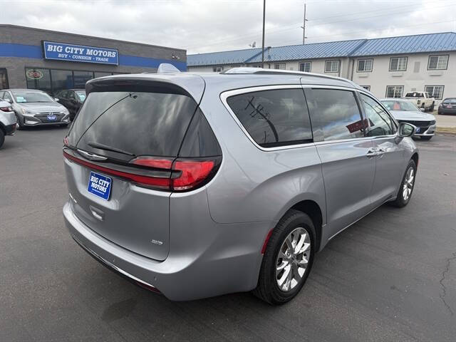 2021 Chrysler Pacifica Touring L