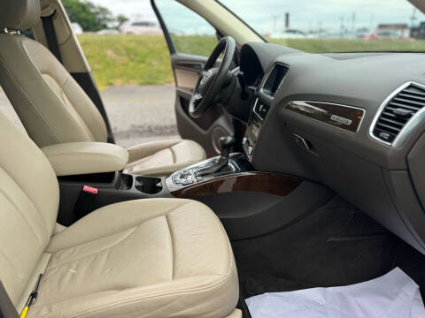 2015 Audi Q5 2.0T quattro Premium Plus