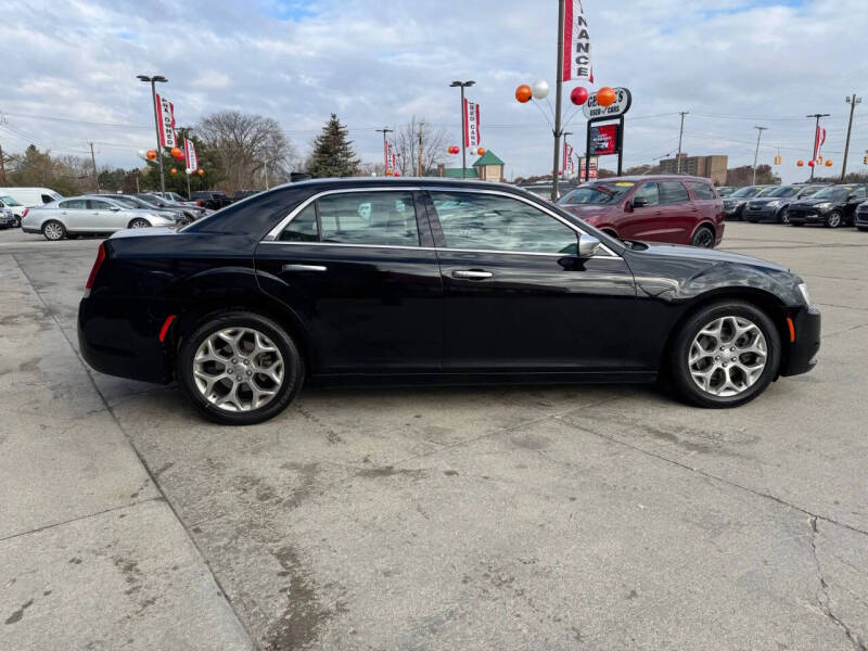 2017 Chrysler 300 C Platinum