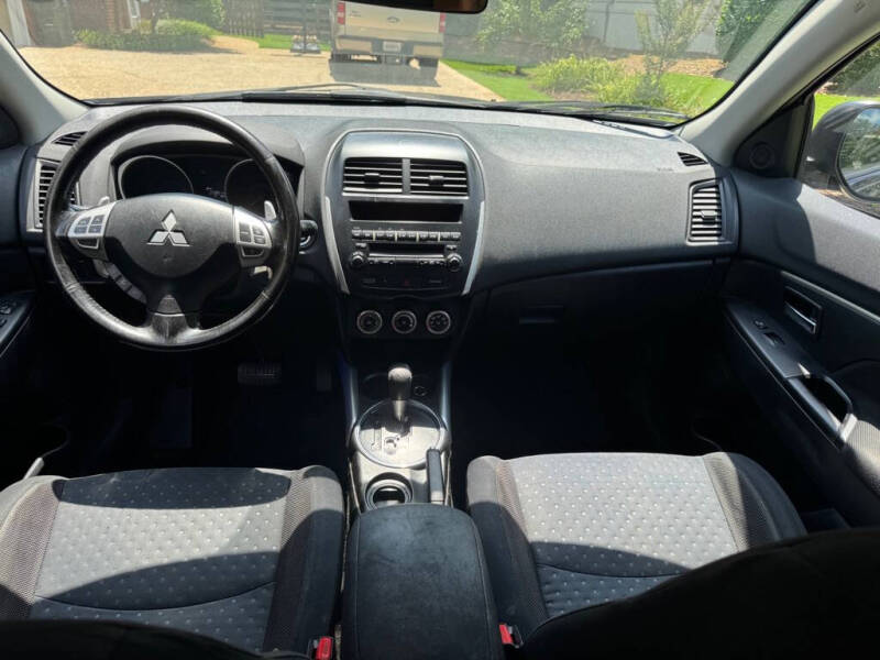 2011 Mitsubishi Outlander Sport SE