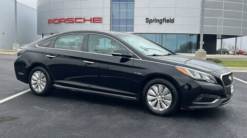 2016 Hyundai Sonata Hybrid for sale at Napleton Autowerks in Springfield MO