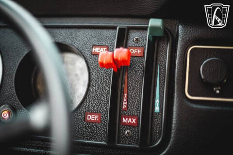 1975 Volkswagen Bus