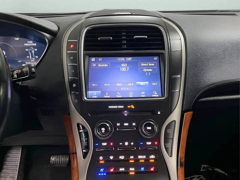 2020 Lincoln Nautilus Reserve