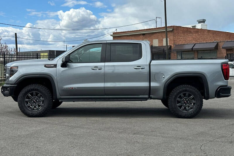 2024 GMC Sierra 1500 AT4X