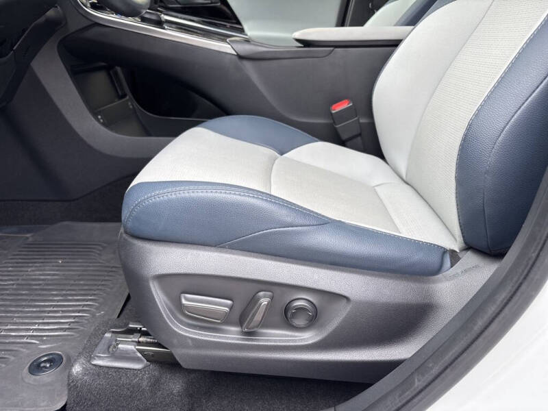 2023 Subaru Solterra Touring