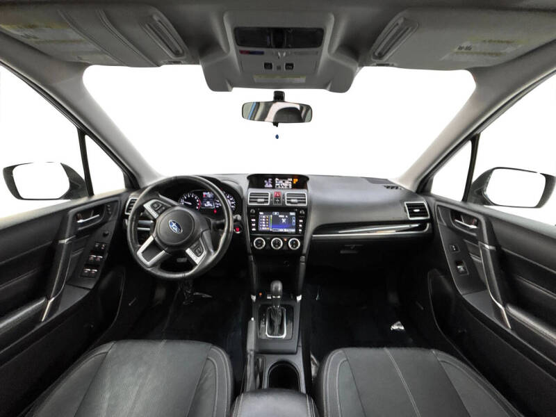 2017 Subaru Forester 2.5i Touring