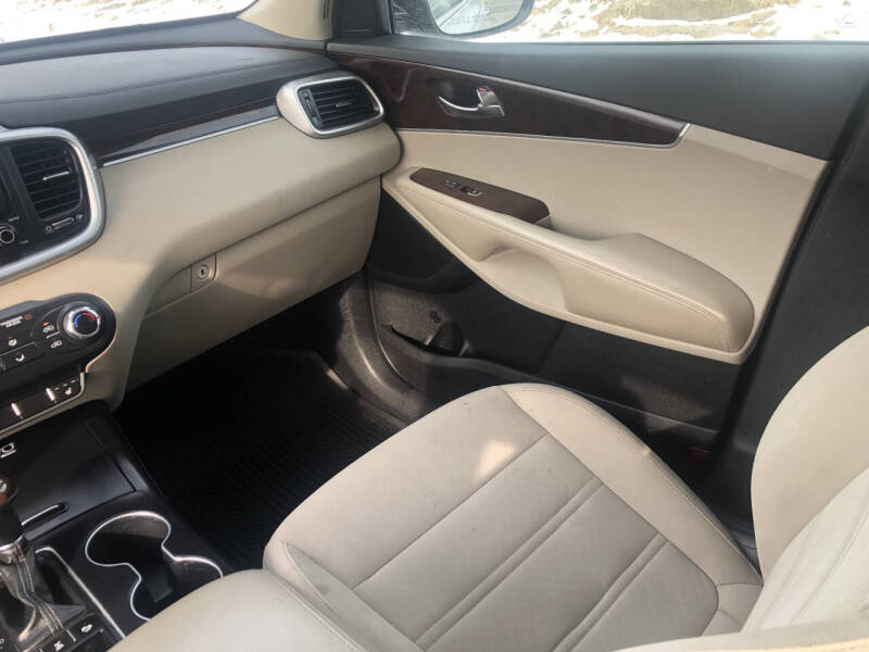 2016 Kia Sorento LX