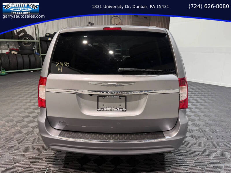 2014 Chrysler Town and Country Touring