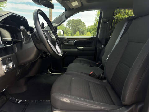 2024 GMC Sierra 1500 SLE