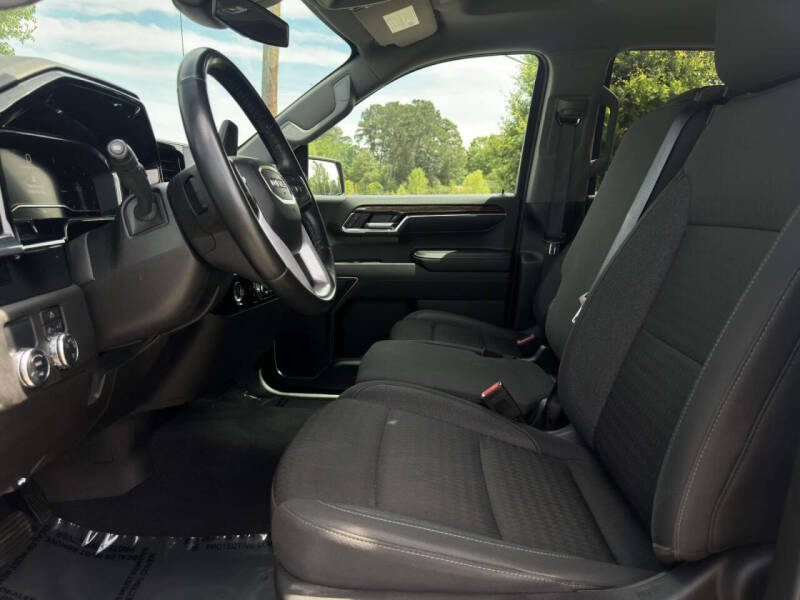 2024 GMC Sierra 1500 SLE