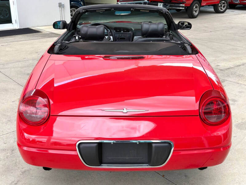 2002 Ford Thunderbird Deluxe