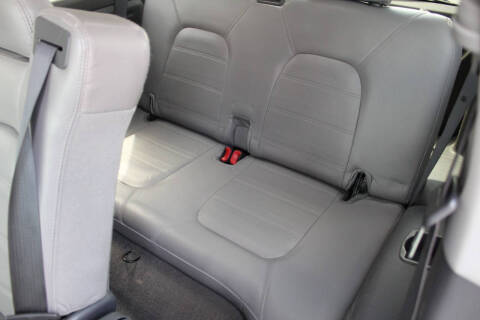 2004 Ford Explorer XLT