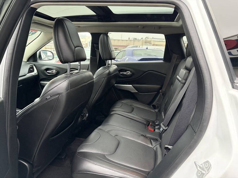 2018 Jeep Cherokee Overland