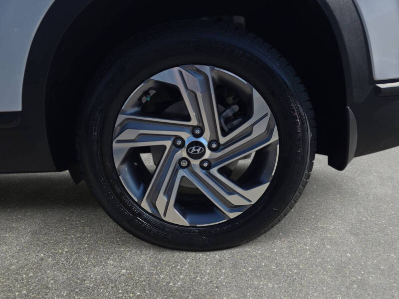 2023 Hyundai Santa Fe SE