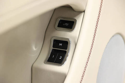 2020 Bentley Bentayga Hybrid