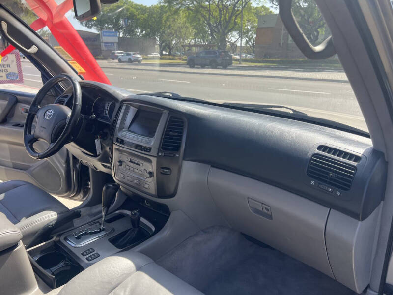 2003 Toyota Land Cruiser