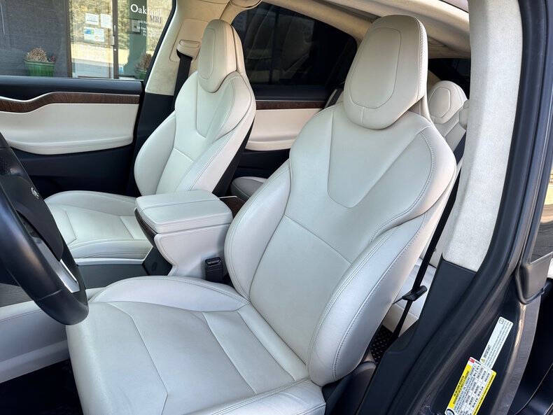 2017 Tesla Model X