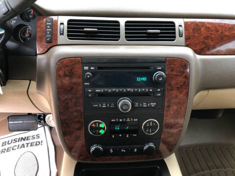 2013 Chevrolet Suburban LT