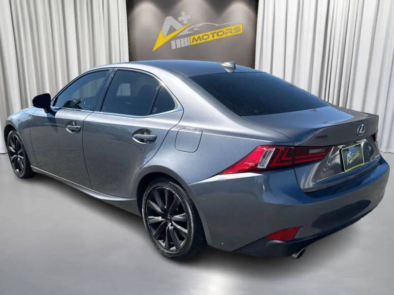 2016 Lexus IS 200t