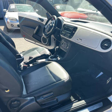 2012 Volkswagen Beetle 2.5L PZEV
