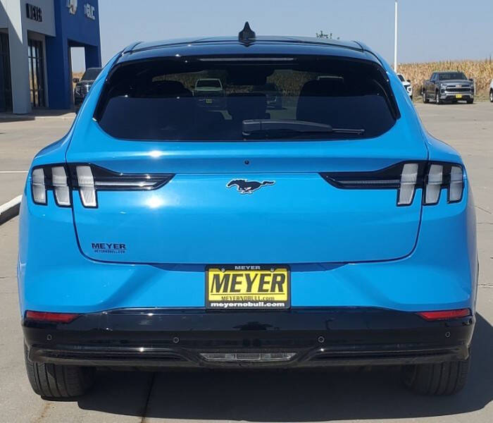 2021 Ford Mustang Mach-E Premium