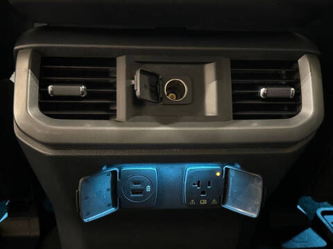 2022 Ford F-150 Lightning Lariat