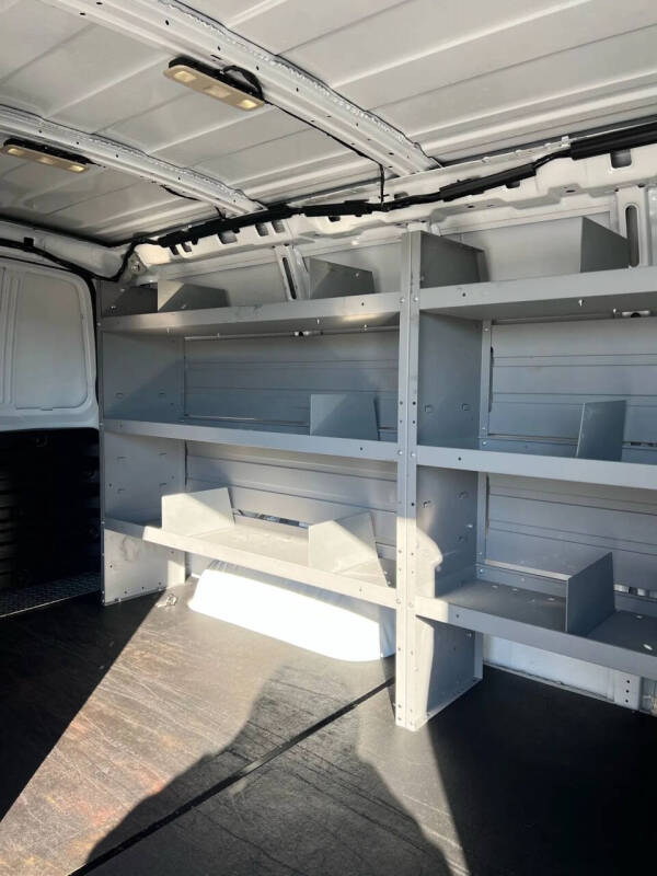 2021 Chevrolet Express 3500