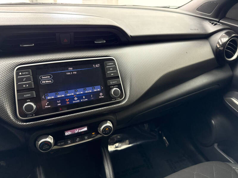 2020 Nissan Kicks SV