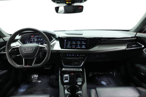 2022 Audi RS e-tron GT quattro