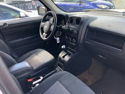 2016 Jeep Patriot Sport