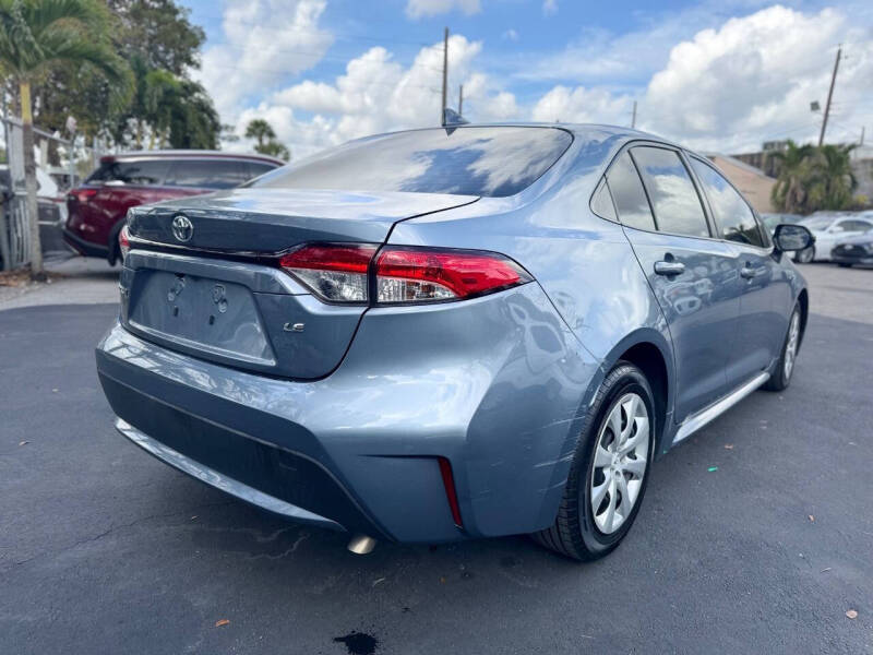 2020 Toyota Corolla LE
