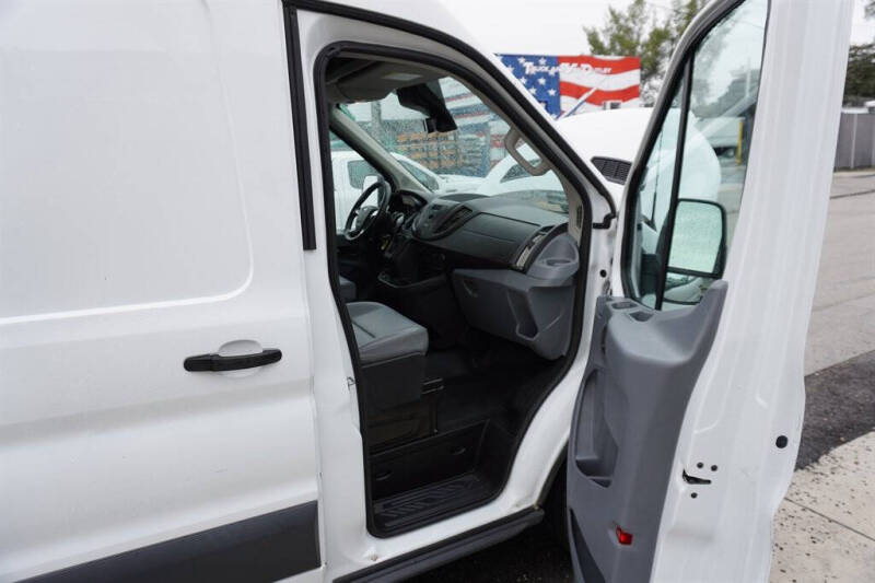 2018 Ford Transit 250