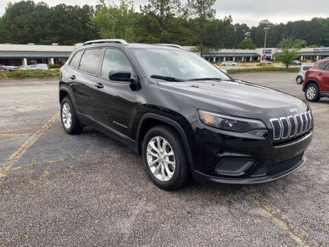 2020 Jeep Cherokee for sale at VELASQUEZ AUTO SALES in Snellville GA