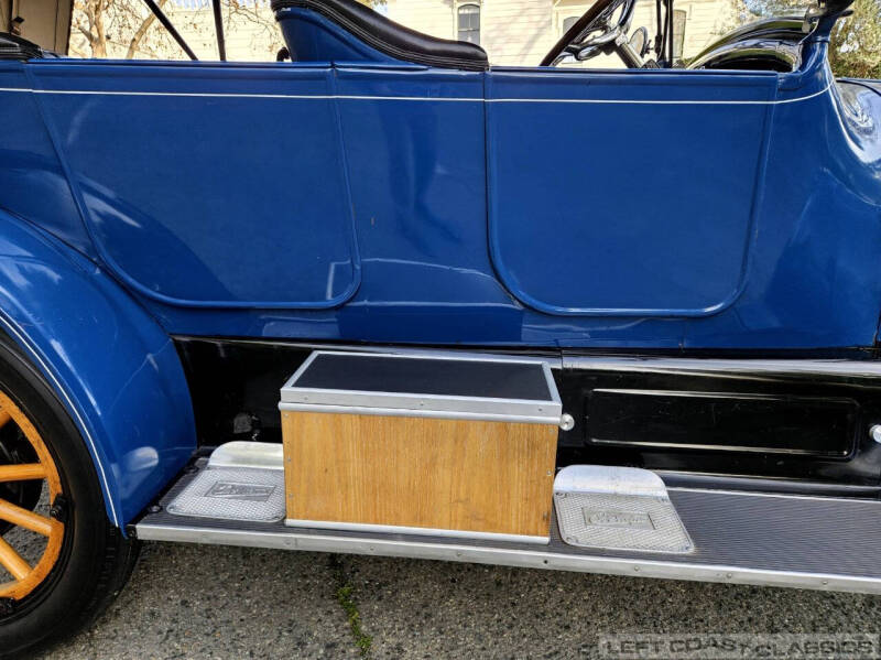 1916 Willys Overland